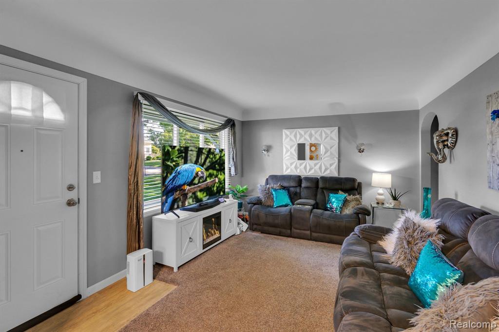 578 WILSON Avenue, Mount Morris, MI 48458 — Photo 6