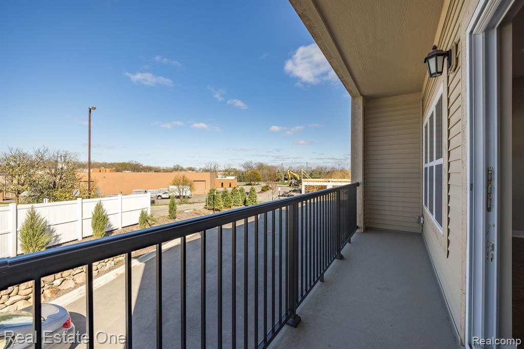 41604 ORIANNA Lane, Novi, MI — Photo 37