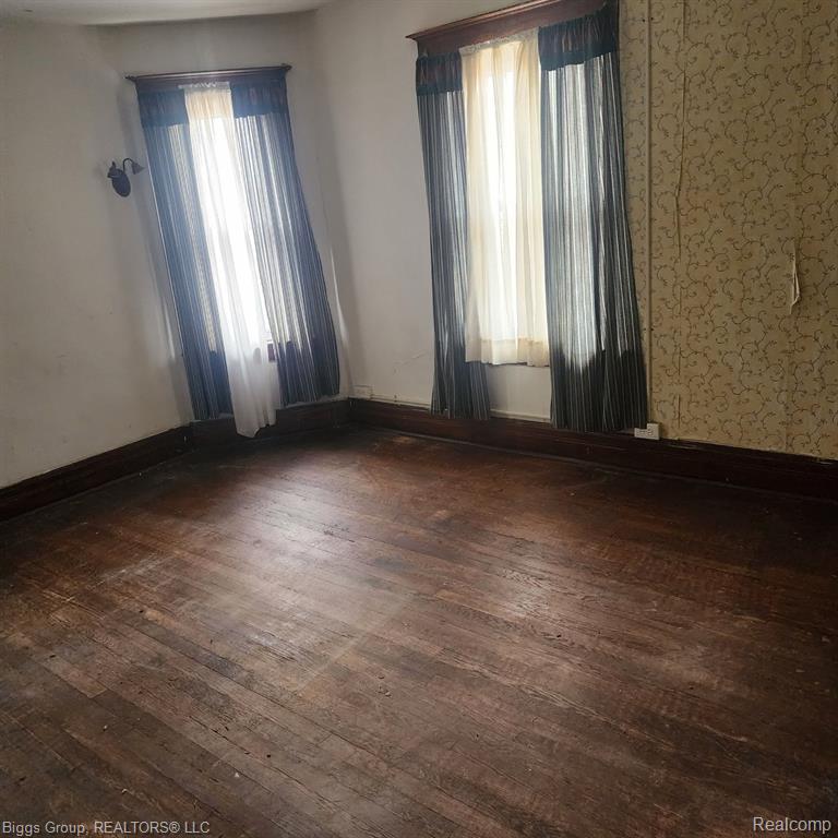 87 WOODLAND Street, Detroit, MI 48202 — Photo 12