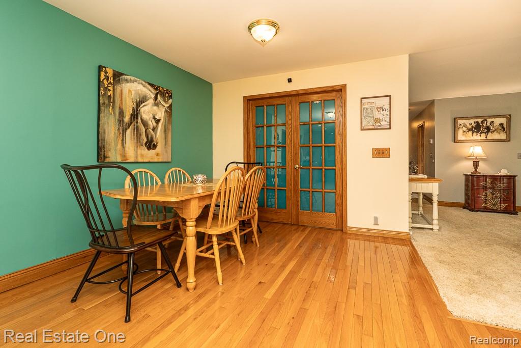 58900 12 Mile Road, New Hudson, MI 48165 — Photo 17
