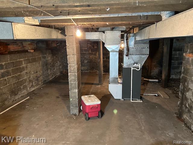 624 12th Street, Port Huron, MI 48060 — Photo 28