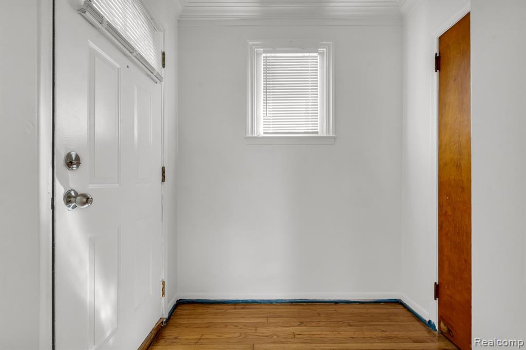 18792 Old Homestead Drive, Harper Woods, MI, 48225