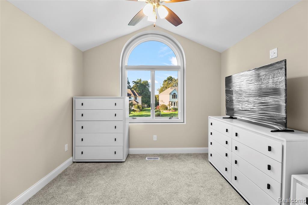 1075 Long Leaf Court, Brighton, MI 48116 — Photo 29