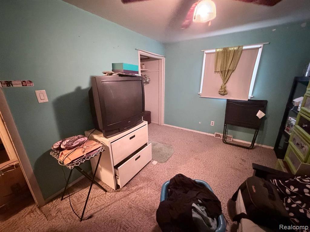 10157 Willowbrook Drive, Flushing, MI 48433 — Photo 12