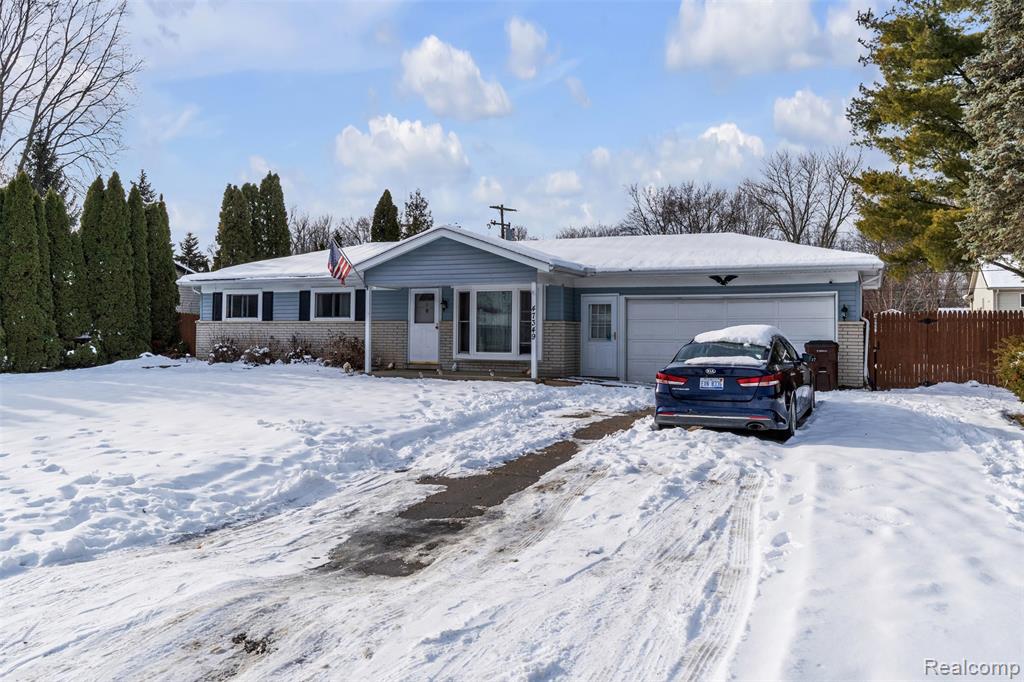 47349 Nita Drive, Shelby Twp, MI 48317 — Photo 2