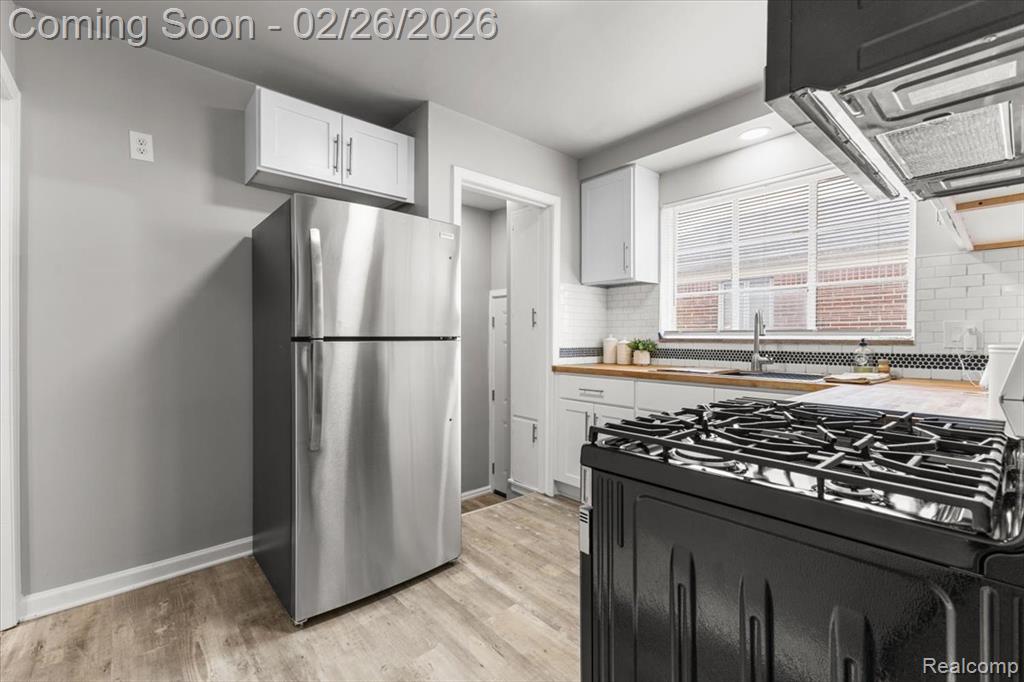19134 Mallina Street, Grosse Pointe, MI 48236 — Photo 10