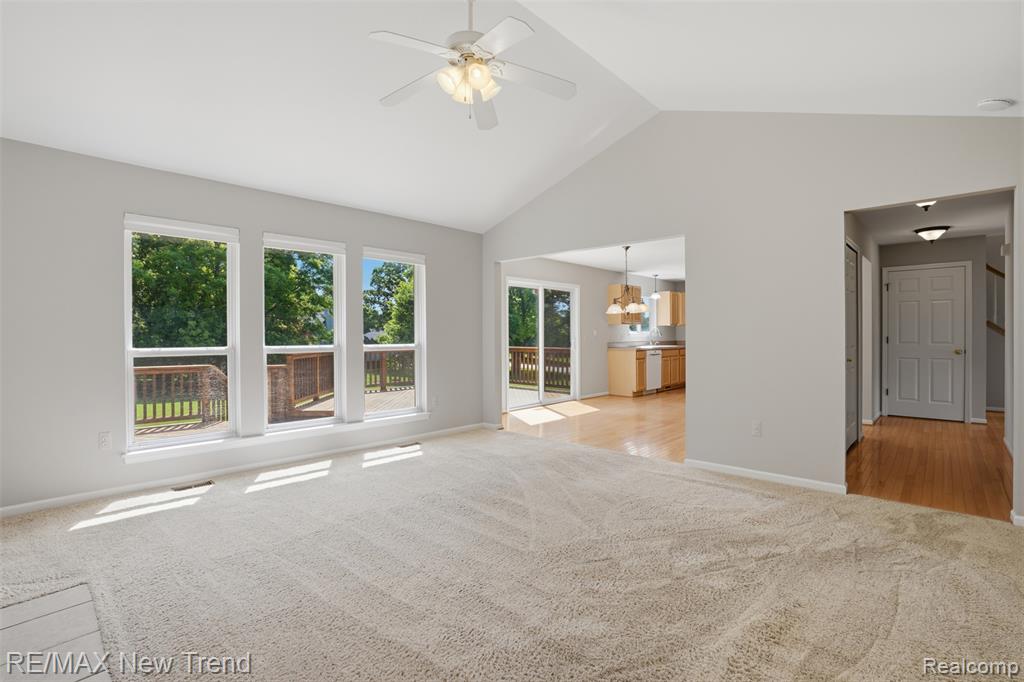 729 Akehurst Lane, White Lake, MI — Photo 13