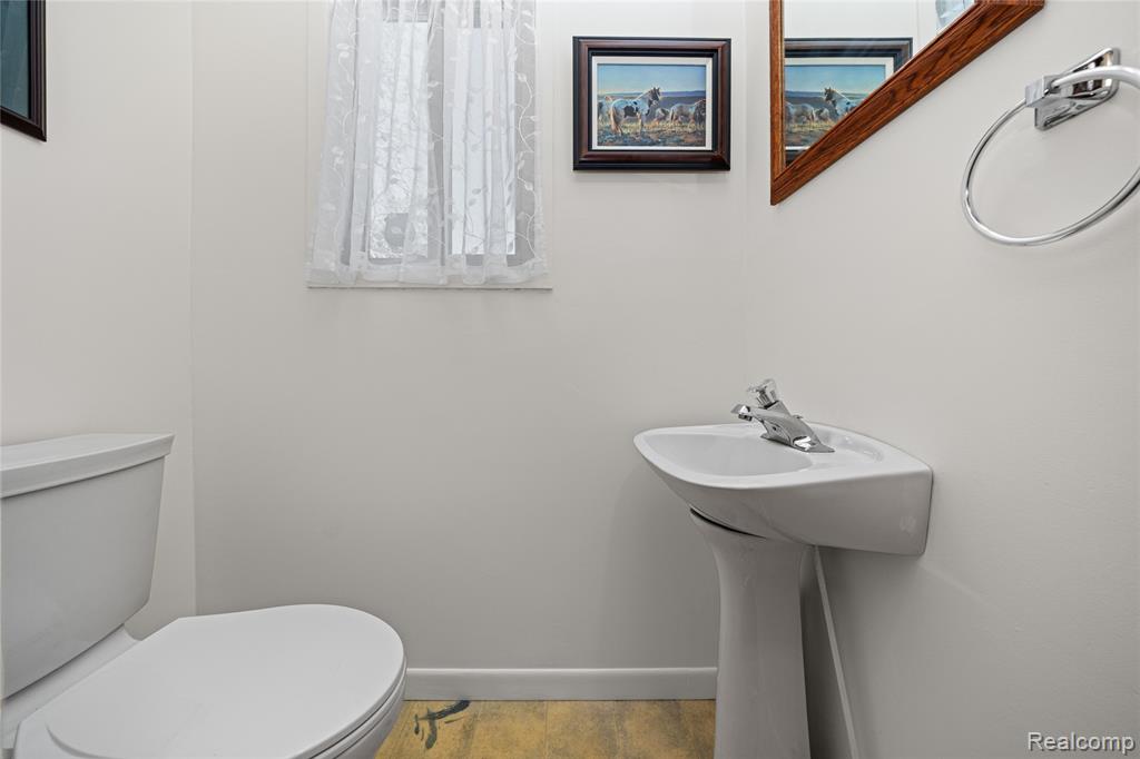 760 Waterbury Road, Highland, MI 48356 — Photo 36