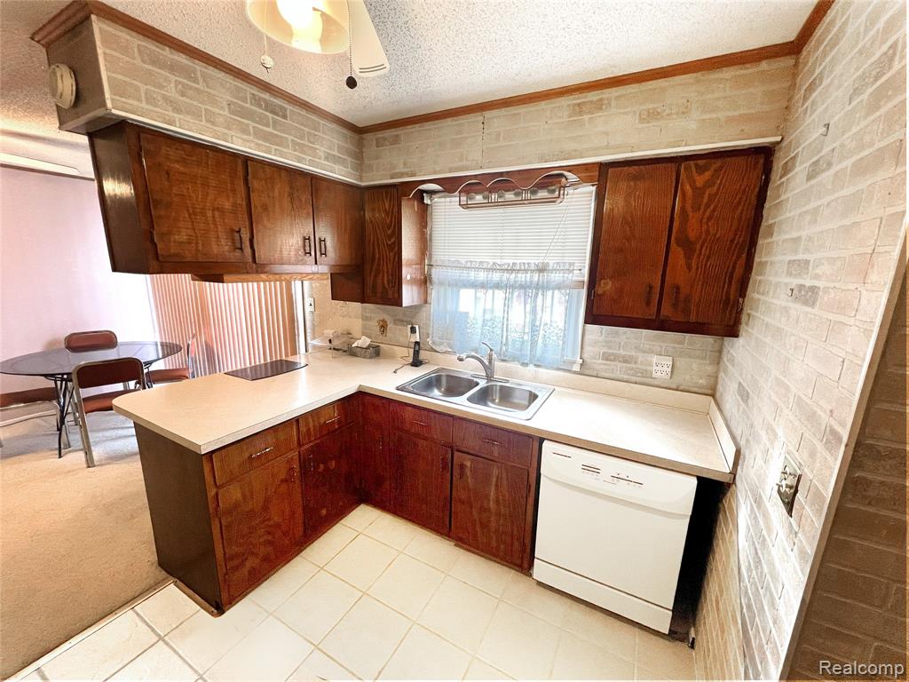 5163 N Linden Road, Flint, MI 48504 — Photo 3