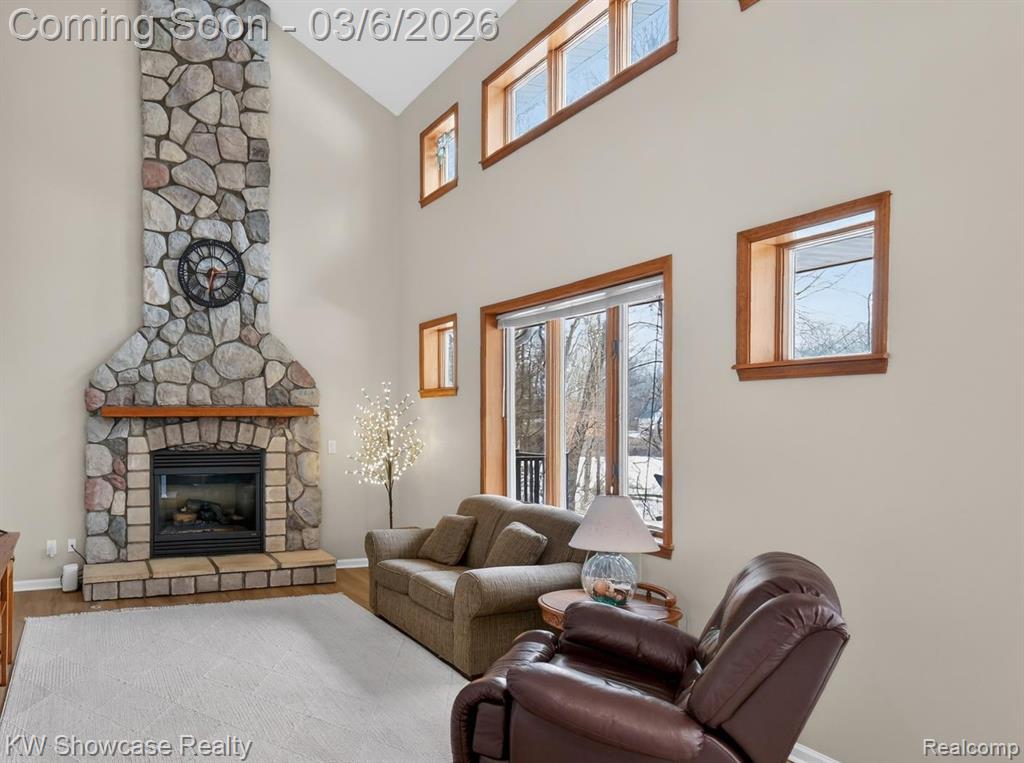 2031 Saint Clair Drive, Highland, MI — Photo 15