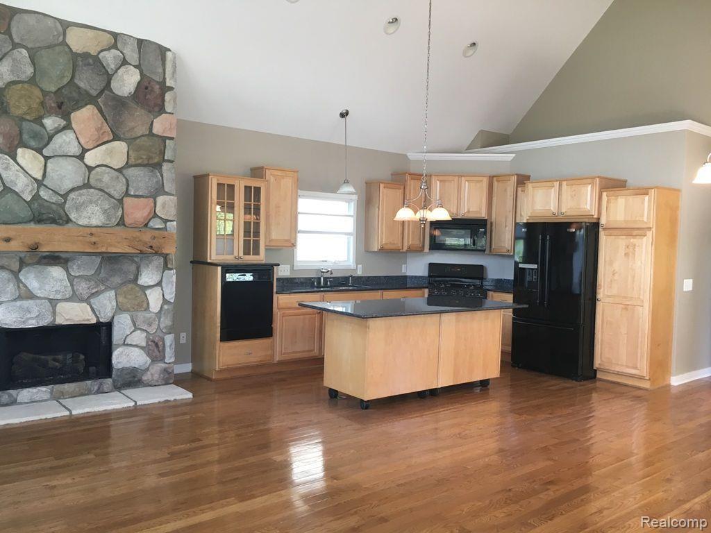 5601 MABLEY HILL Road, Fenton, MI 48430 — Photo 8