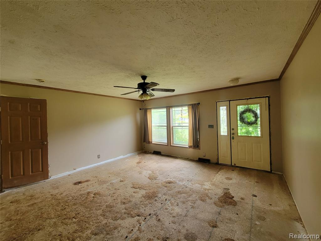 7950 S Huron River Drive, South Rockwood, MI — Photo 15