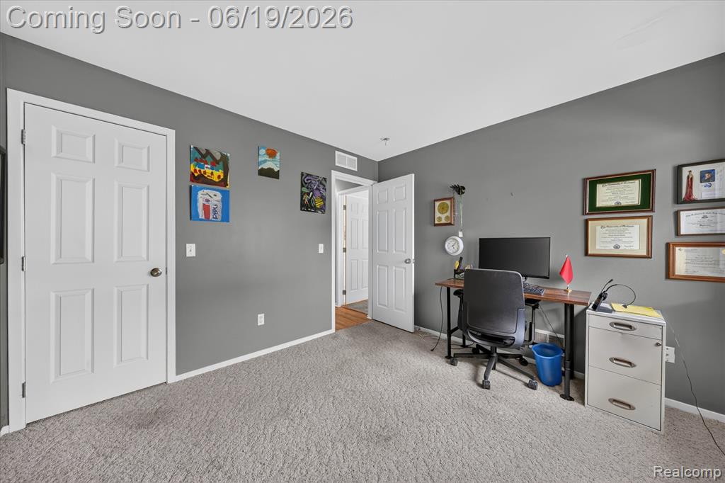 9543 Parkwood Drive, 267, Grand Blanc, MI 48439 — Photo 23