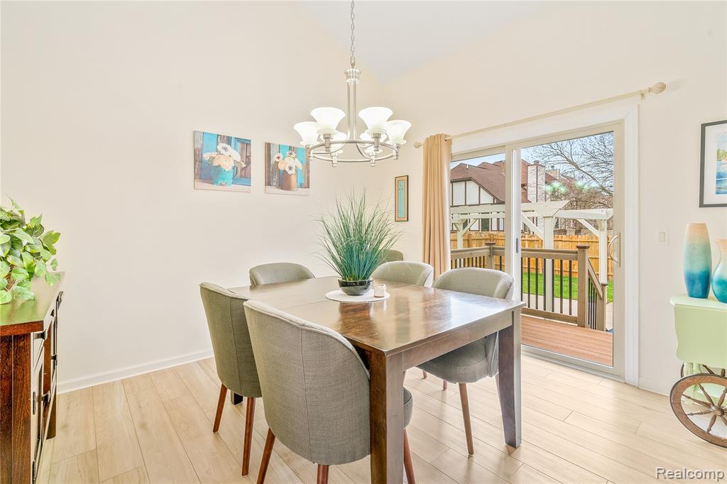 454 BREAKWATER, Belleville, MI 48111 — Photo 9