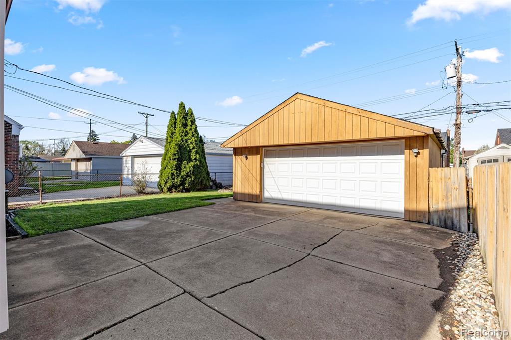 9896 Park Avenue, Allen Park, MI 48101 — Photo 33