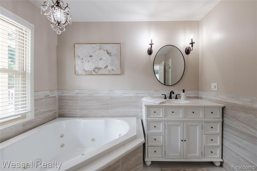61615 CETNOR Court, Washington, MI — Photo 32