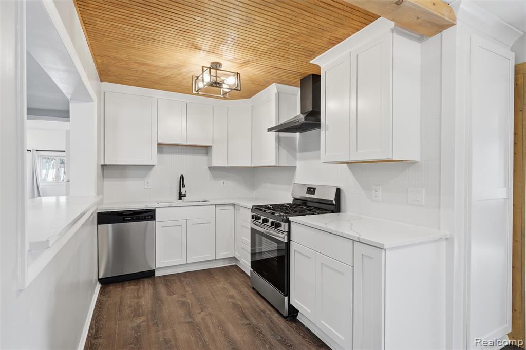 9081 Marlowe Avenue, Plymouth, MI 48170 — Photo 10