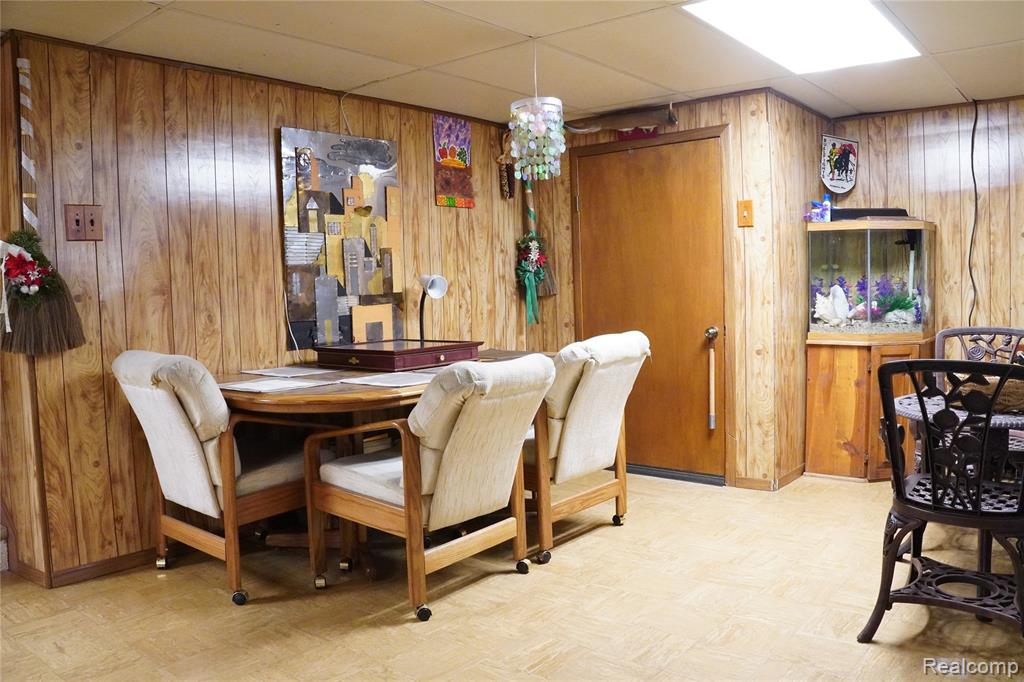 19445 McIntyre Street, Detroit, MI 48219 — Photo 22