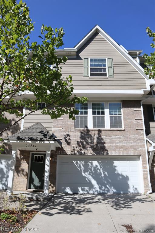 28561 Melanie Lane, Novi, MI