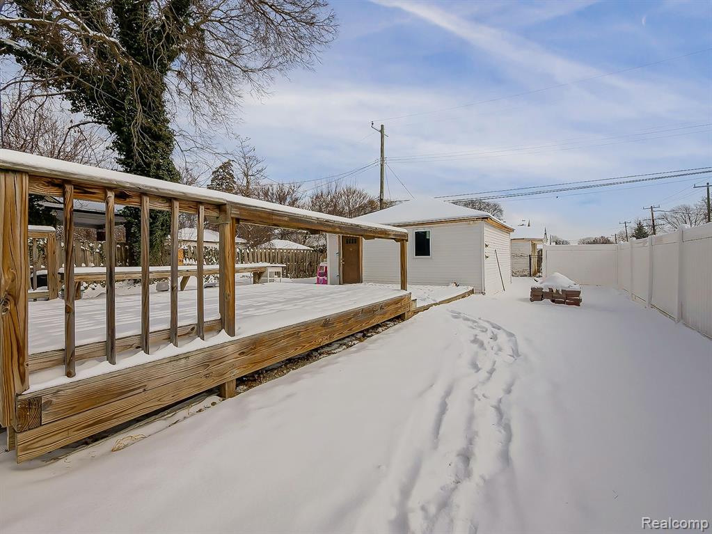 9900 TERRY Street, Detroit, MI 48227 — Photo 21