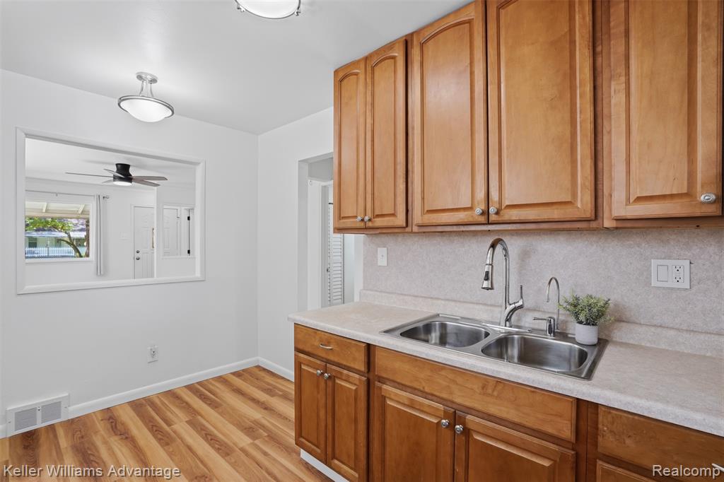 8235 Cornell Street, Taylor, MI 48180 — Photo 9