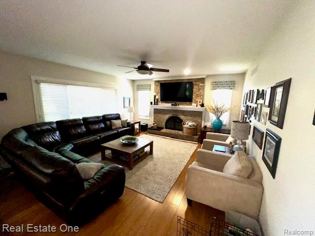 5158 Allison Drive, Troy, MI 48085 — Photo 10