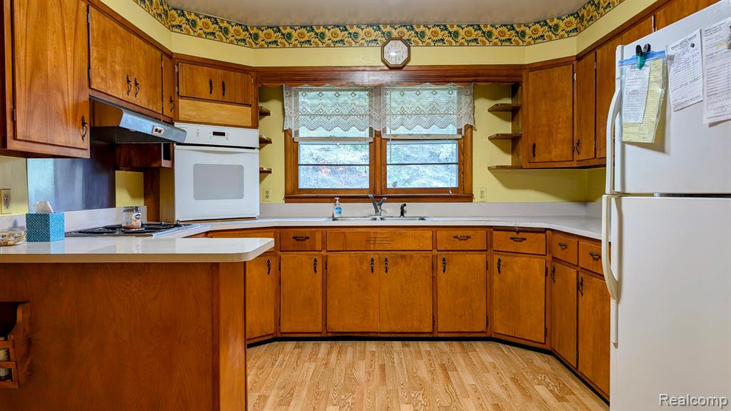 6364 STATE Road, Vassar, MI 48768 — Photo 12