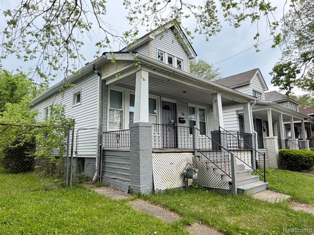 5565 FAIRVIEW Street, Detroit, MI 48213 — Photo 2