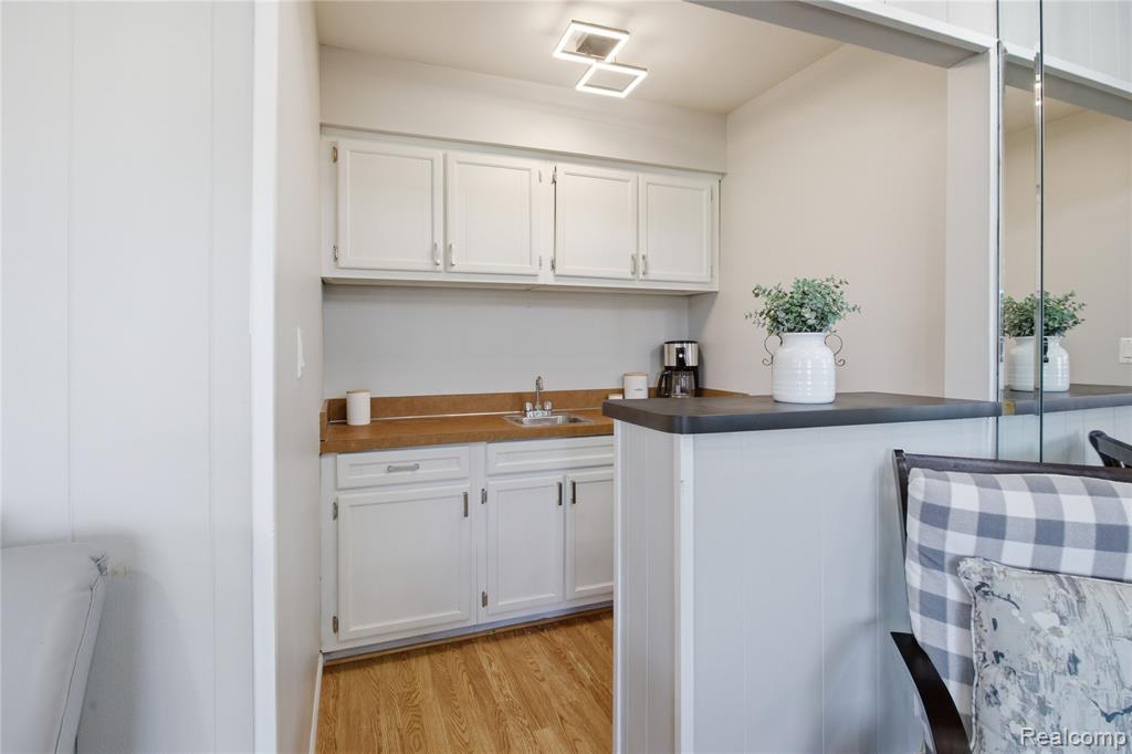 4171 Rose Mary Drive, Sterling Heights, MI 48310 — Photo 21