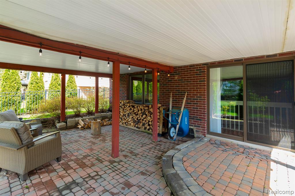 57495 RIDGEWOOD Drive, Washington, MI — Photo 9