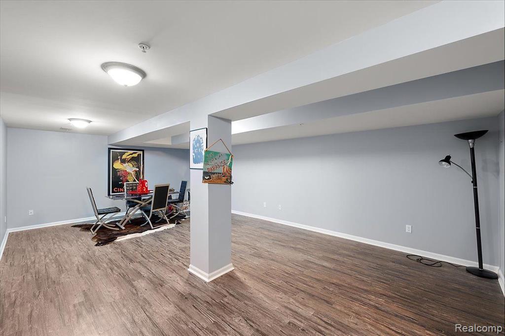14204 ADRI Circle, Walled Lake, MI 48390 — Photo 11