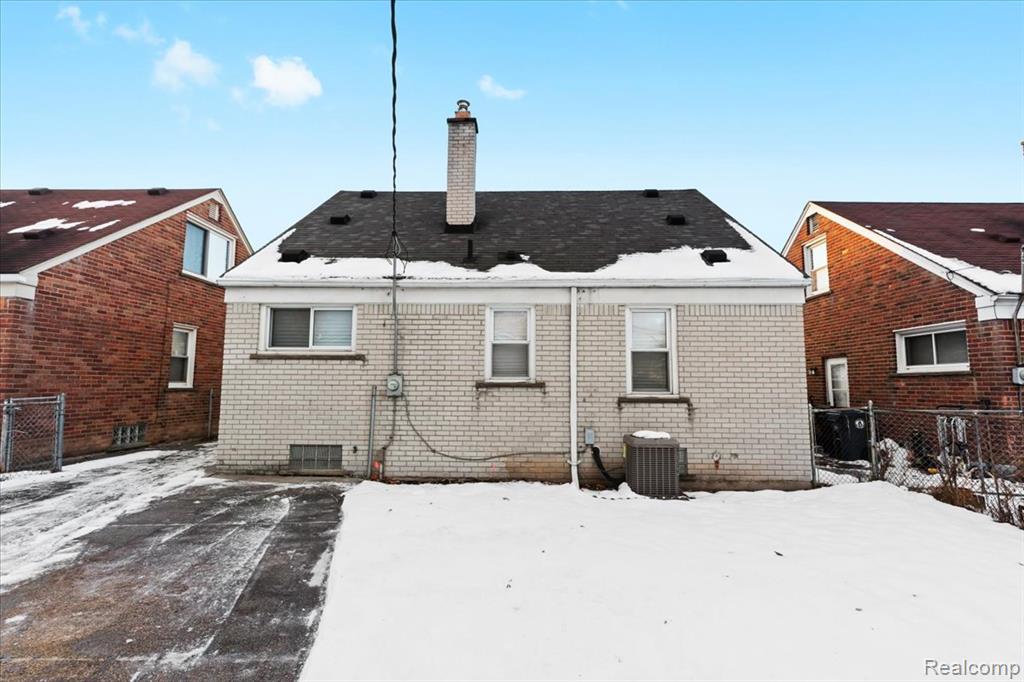 9724 Lenore, Redford, MI 48239 — Photo 30