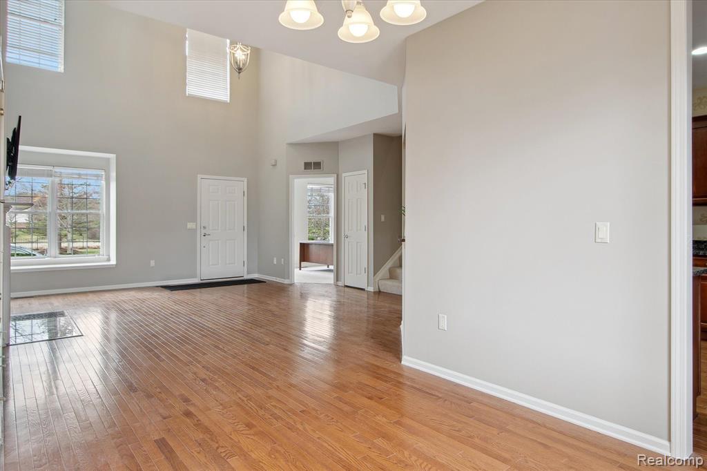 1902 PADDOCK Lane, Canton, MI 48188 — Photo 12