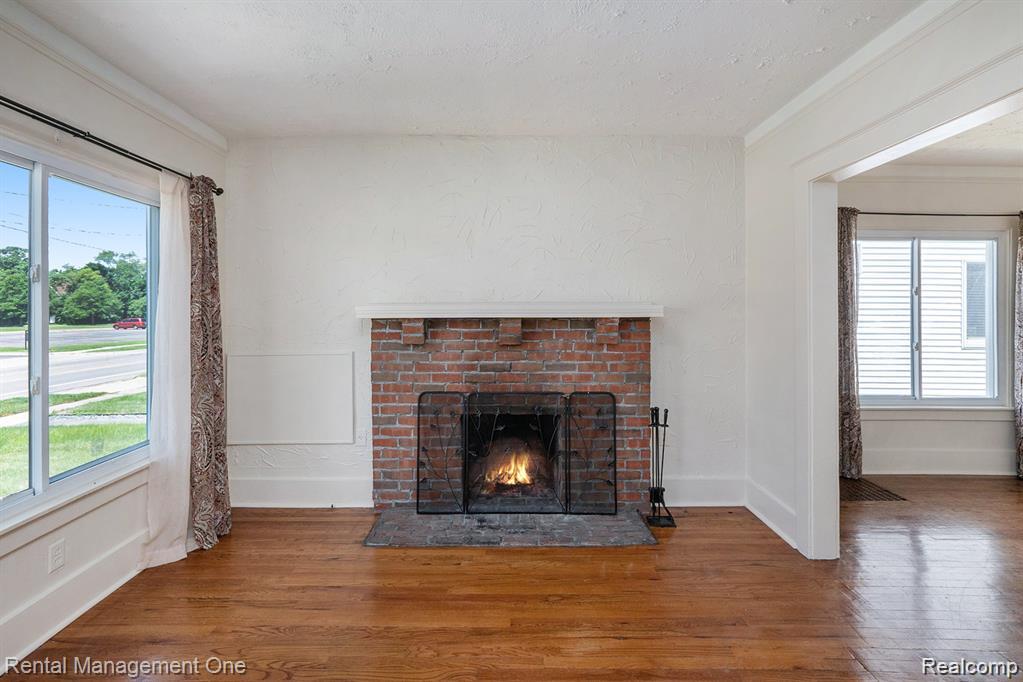 838 Pinecrest Drive, Ferndale, MI 48220 — Photo 10