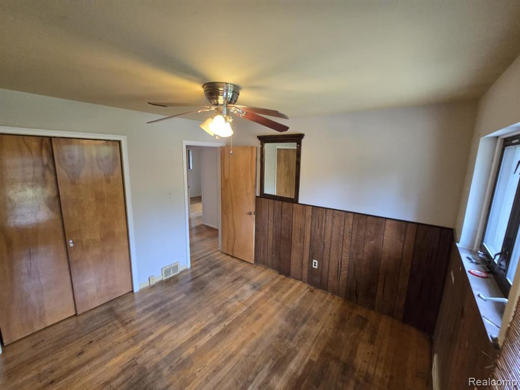 9036 Merriman Road, Livonia, MI 48150 — Photo 10