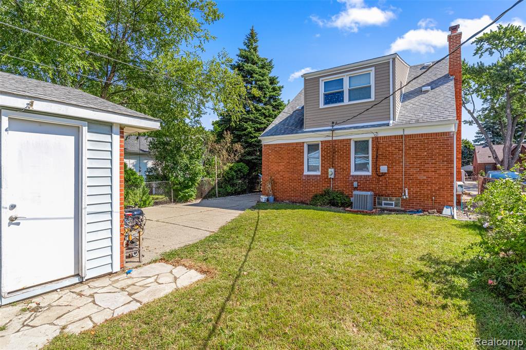 721 Drexel Street, Dearborn, MI 48128 — Photo 32