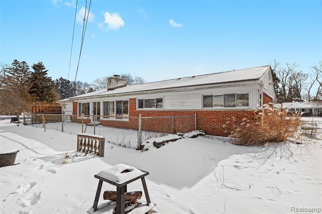 7275 Merrybrook, West Bloomfield, MI — Photo 24