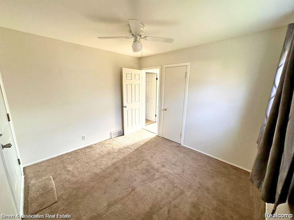 2439 STIEBER Street, Westland, MI 48186 — Photo 3
