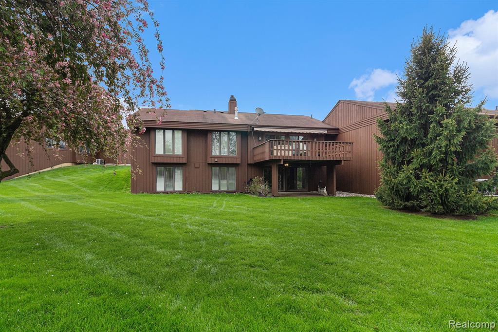 625 APPLEGATE Lane, Grand Blanc, MI 48439 — Photo 25