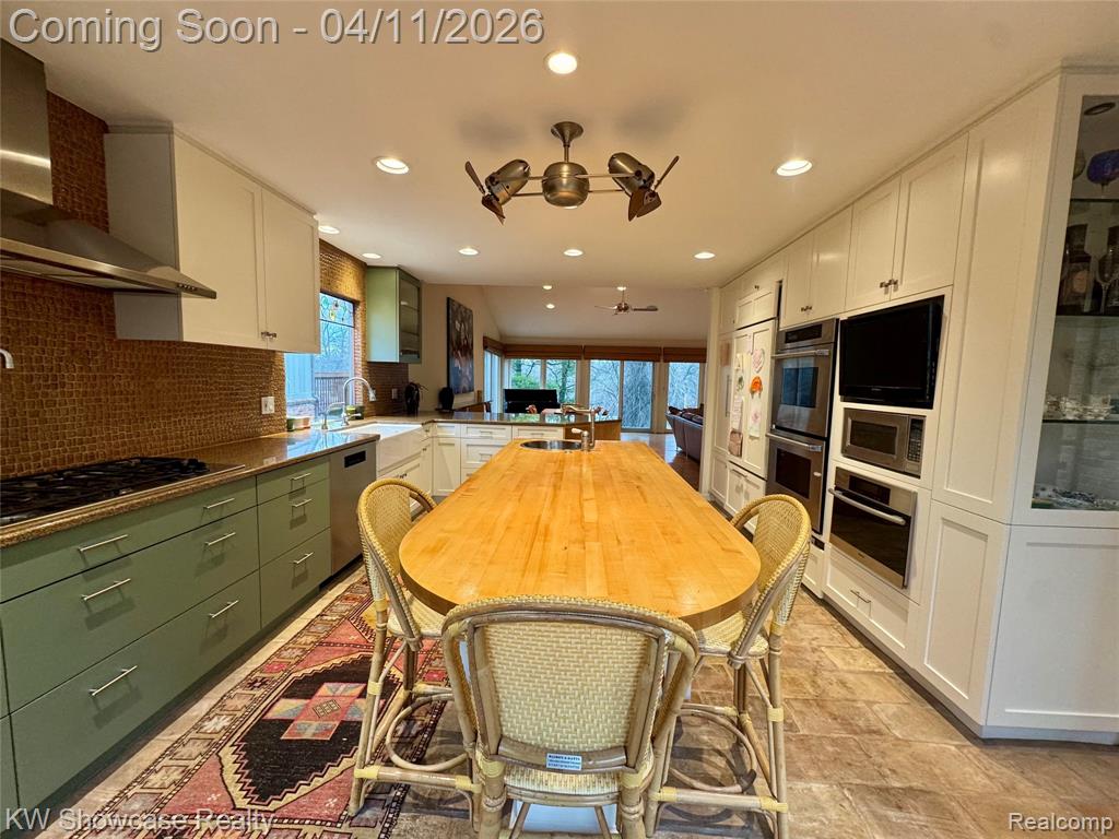 30604 Ramblewood Club Drive, Farmington, MI 48331 — Photo 7