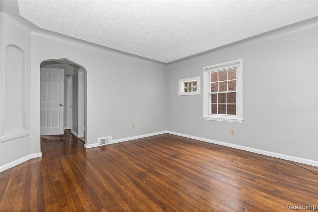 11817 Riad Street, Detroit, MI 48224 — Photo 5