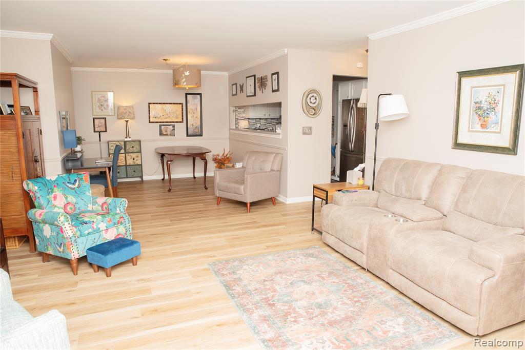 22073 Fairlane Boulevard, Woodhaven, MI 48183 — Photo 28