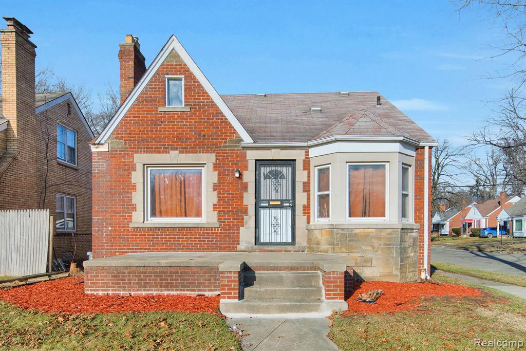 8550 W OUTER Drive, Detroit, MI 48219 — front exterior
