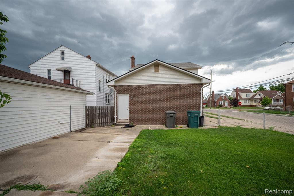 5401 Ternes Street, Dearborn, MI 48126 — Photo 32