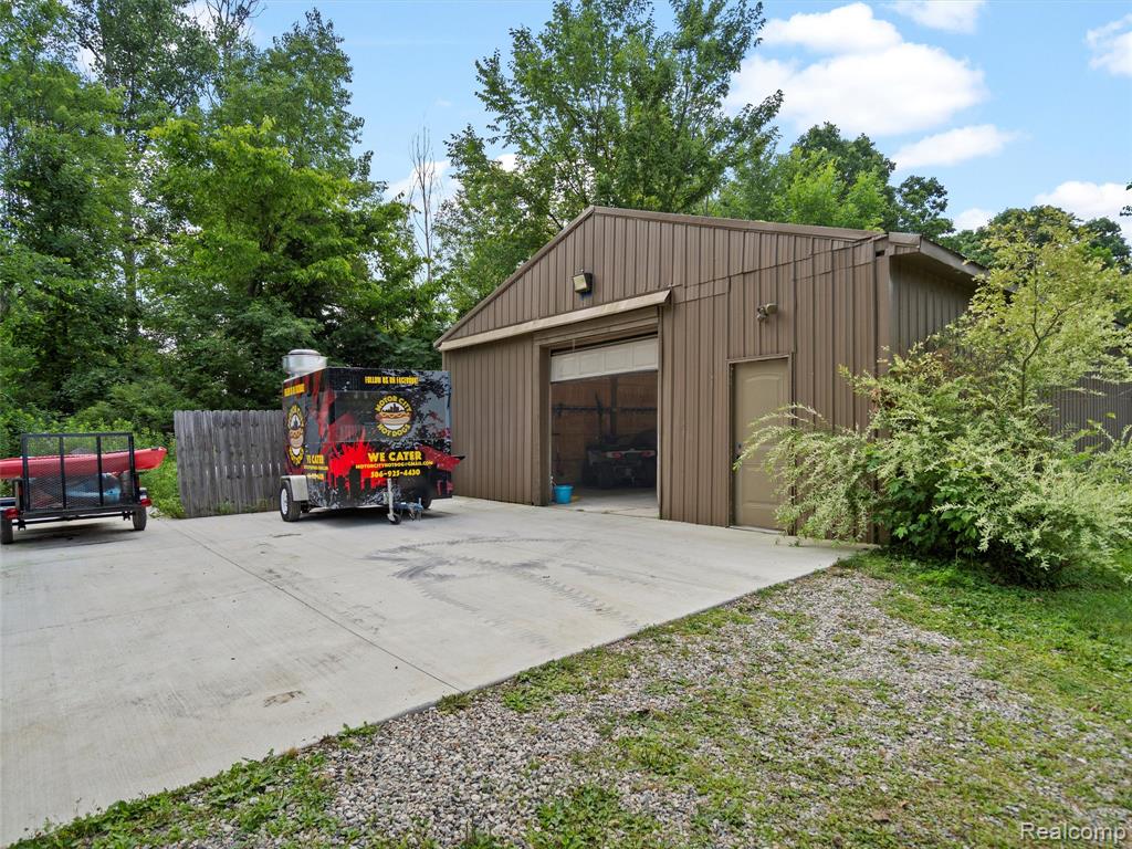 3365 Howland Road, Almont, MI 48003 — Photo 72