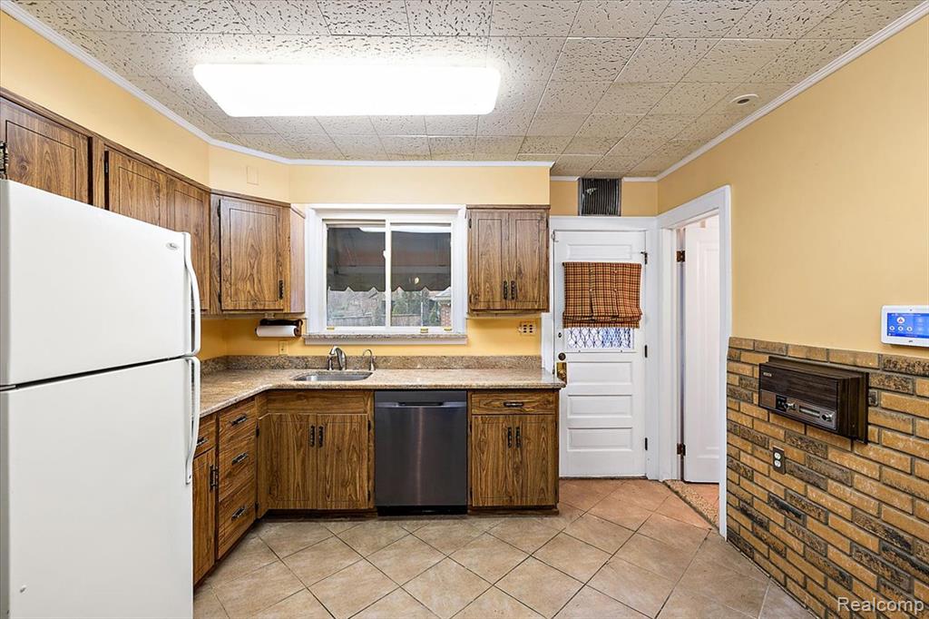 1205 Harvard Road, Grosse Pointe, MI 48230 — Photo 18