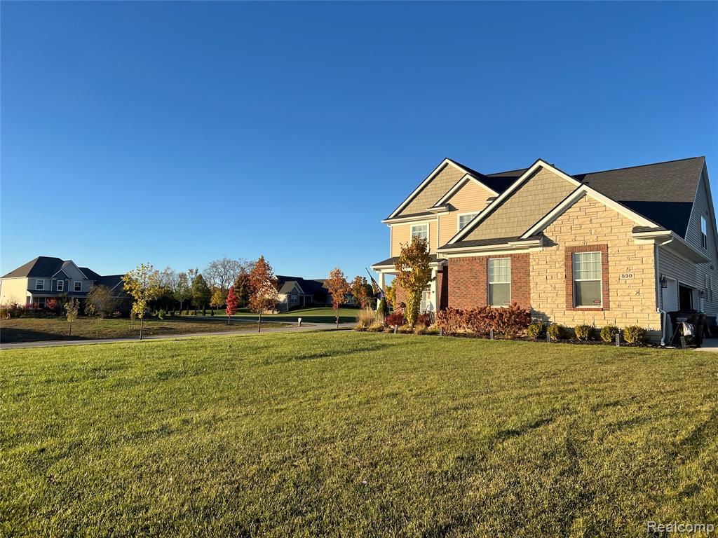 530 Antler Court, Saline, MI 48176 — Photo 2