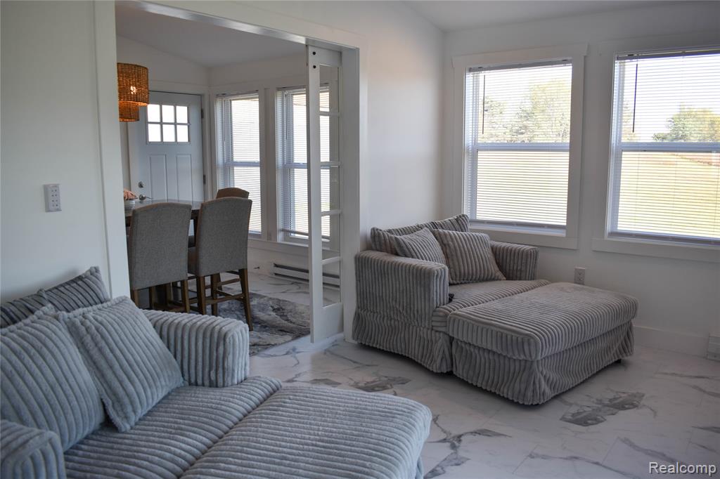 4380 Dale Drive, Highland, MI — Photo 10