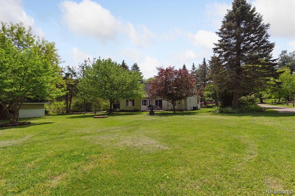 898 ROWLAND Road, Leonard, MI 48367 — Photo 55