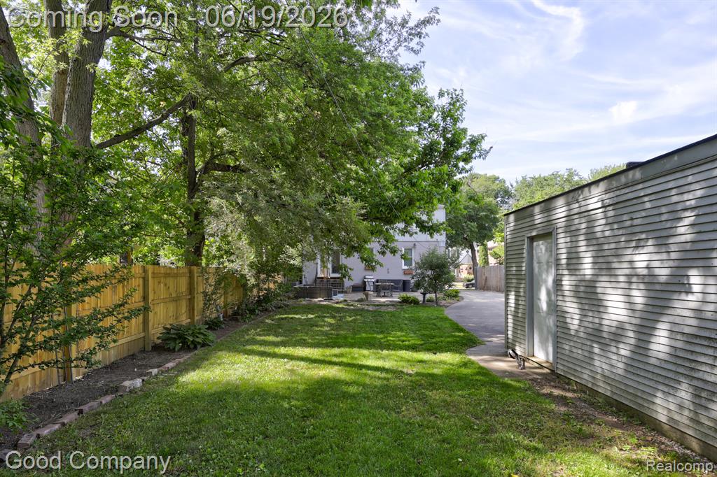 540 W Breckenridge Street, Ferndale, MI 48220 — Photo 44